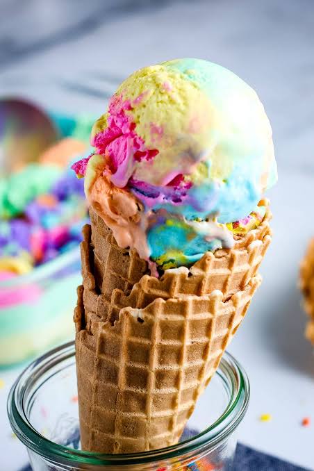 Rainbow swirl ice cream